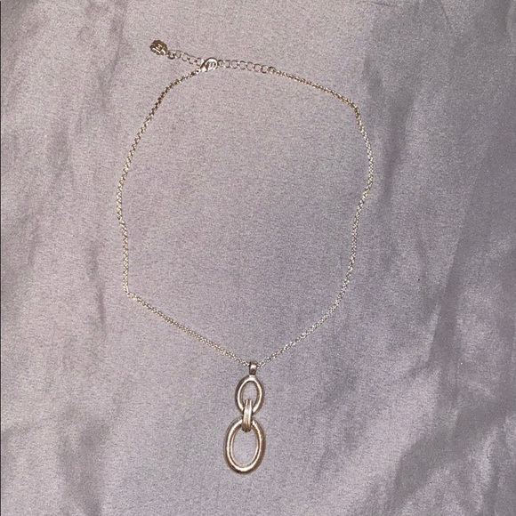 Necklaces - Picture 4 of 7